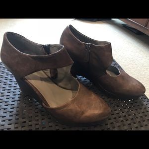 Eileen Fisher shoes